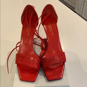 Red Iceberg vintage lace up heels with square toe
